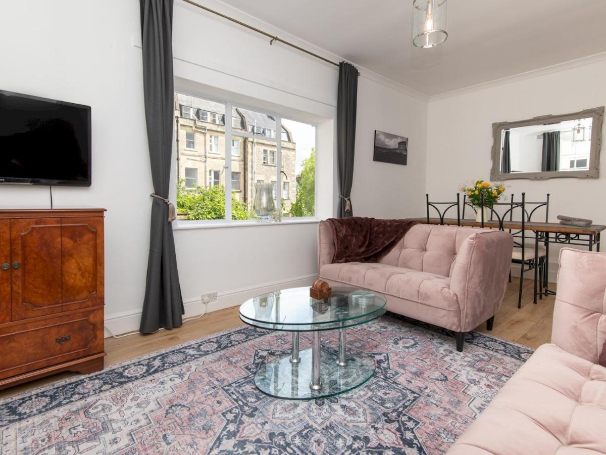 Pass The Keys Stylish 2 Bed Central Bath Apartment With Parking 외부 사진