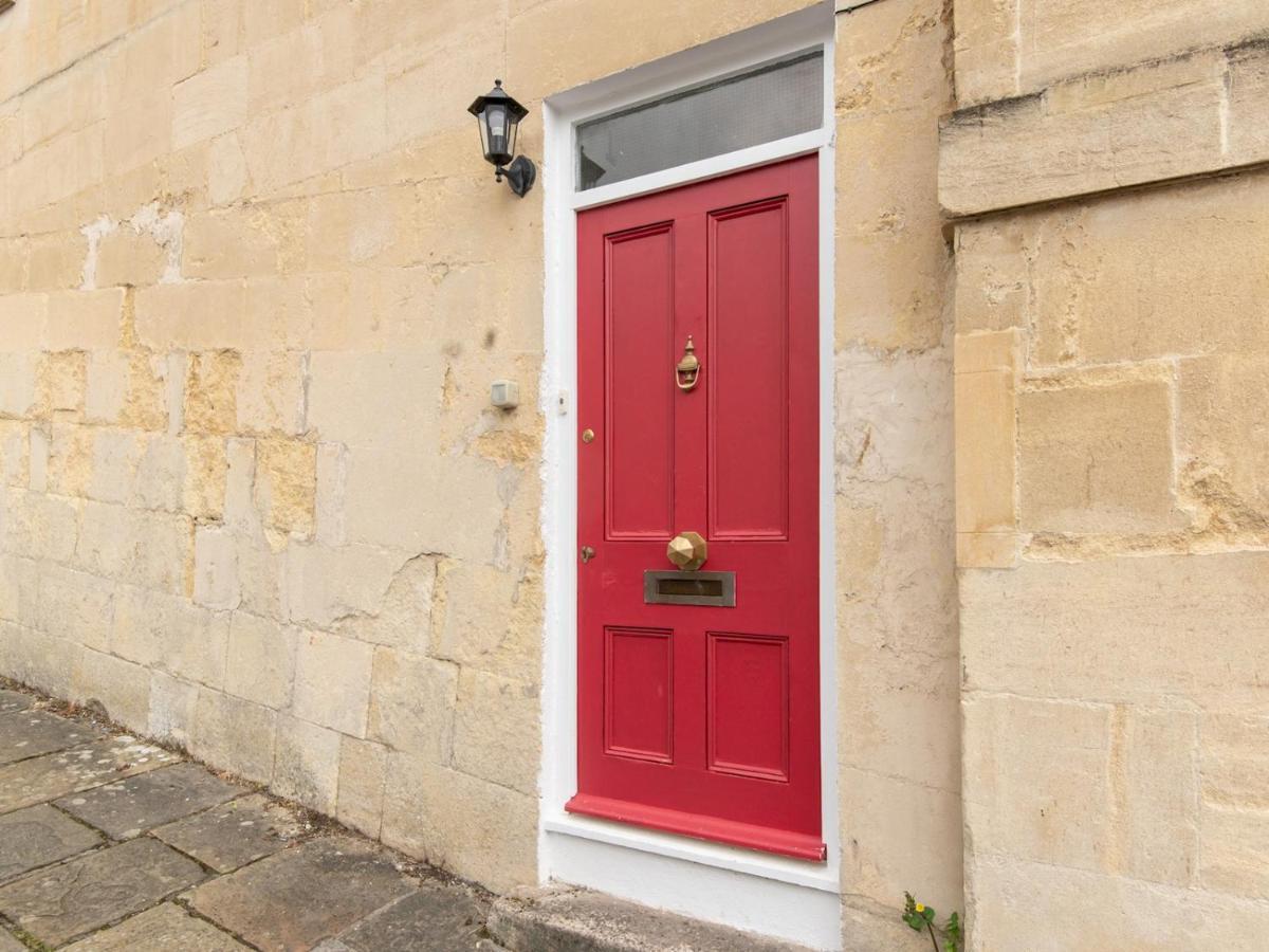Pass The Keys Stylish 2 Bed Central Bath Apartment With Parking 외부 사진